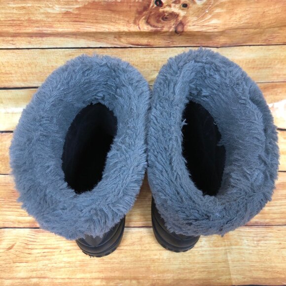 CROCS Black & Gray Quilted Design Rain Boots Faux Fur Trim Womens 7 (c7h) - Picture 4 of 10